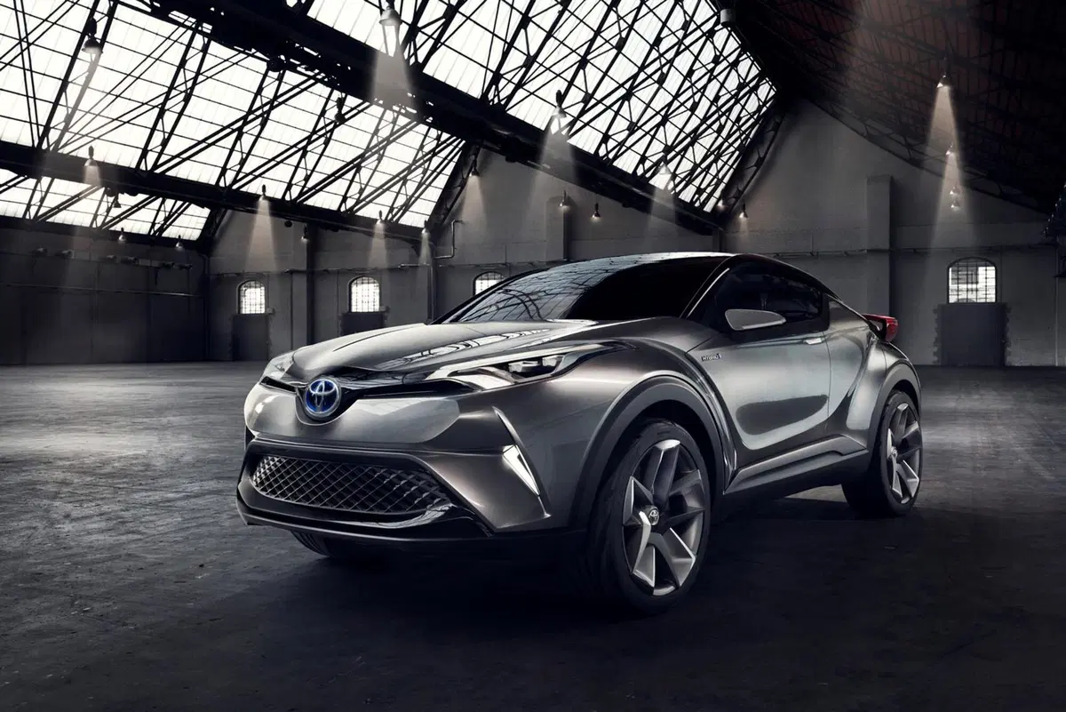 Toyota C-HR: la rivale di Nissan Juke si fa sempre più vicina (6)