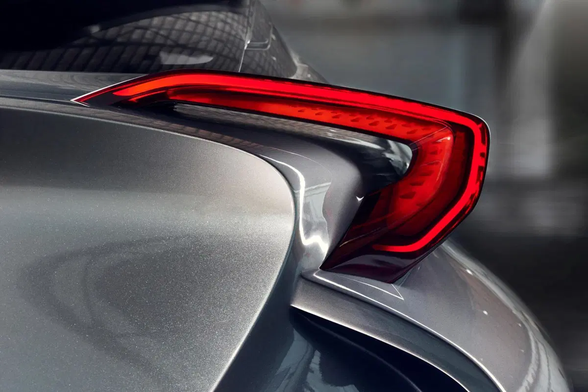 Toyota C-HR: la rivale di Nissan Juke si fa sempre più vicina (7)