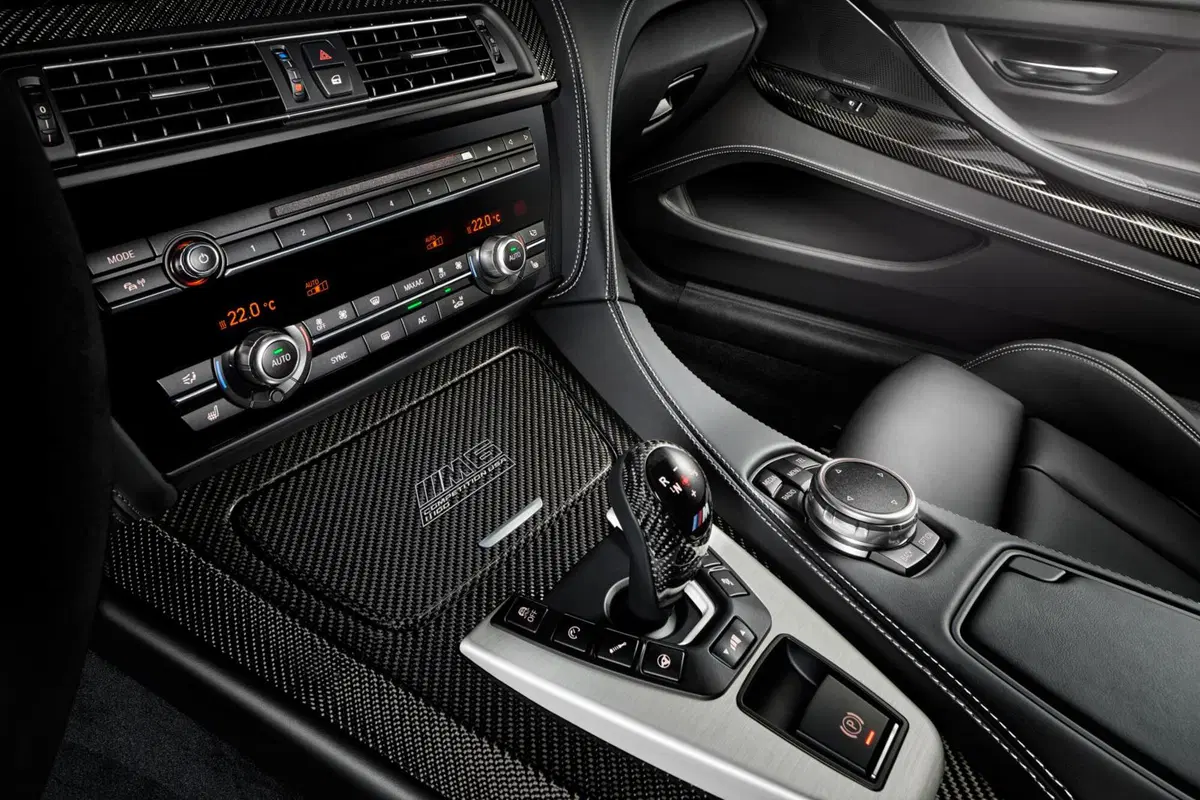BMW: M6 GT3 e Coupé Competition Edition per stupire