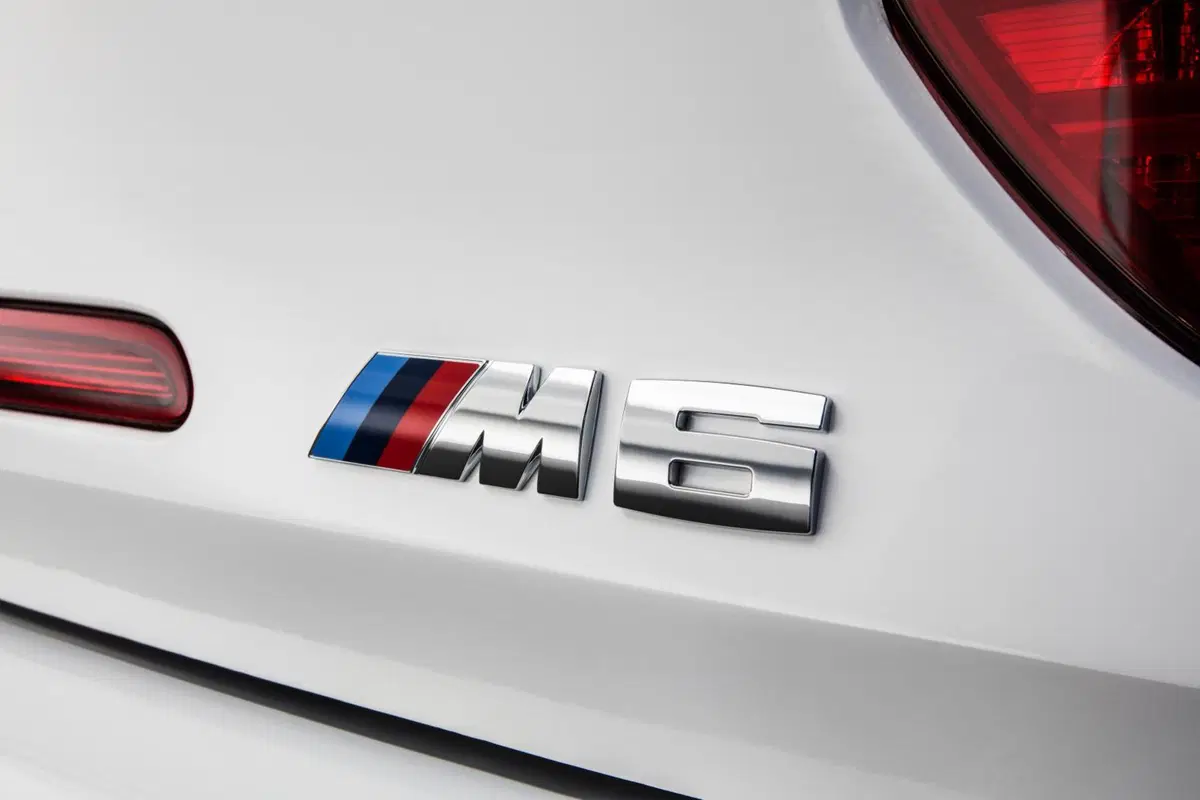 BMW: M6 GT3 e Coupé Competition Edition per stupire (7)