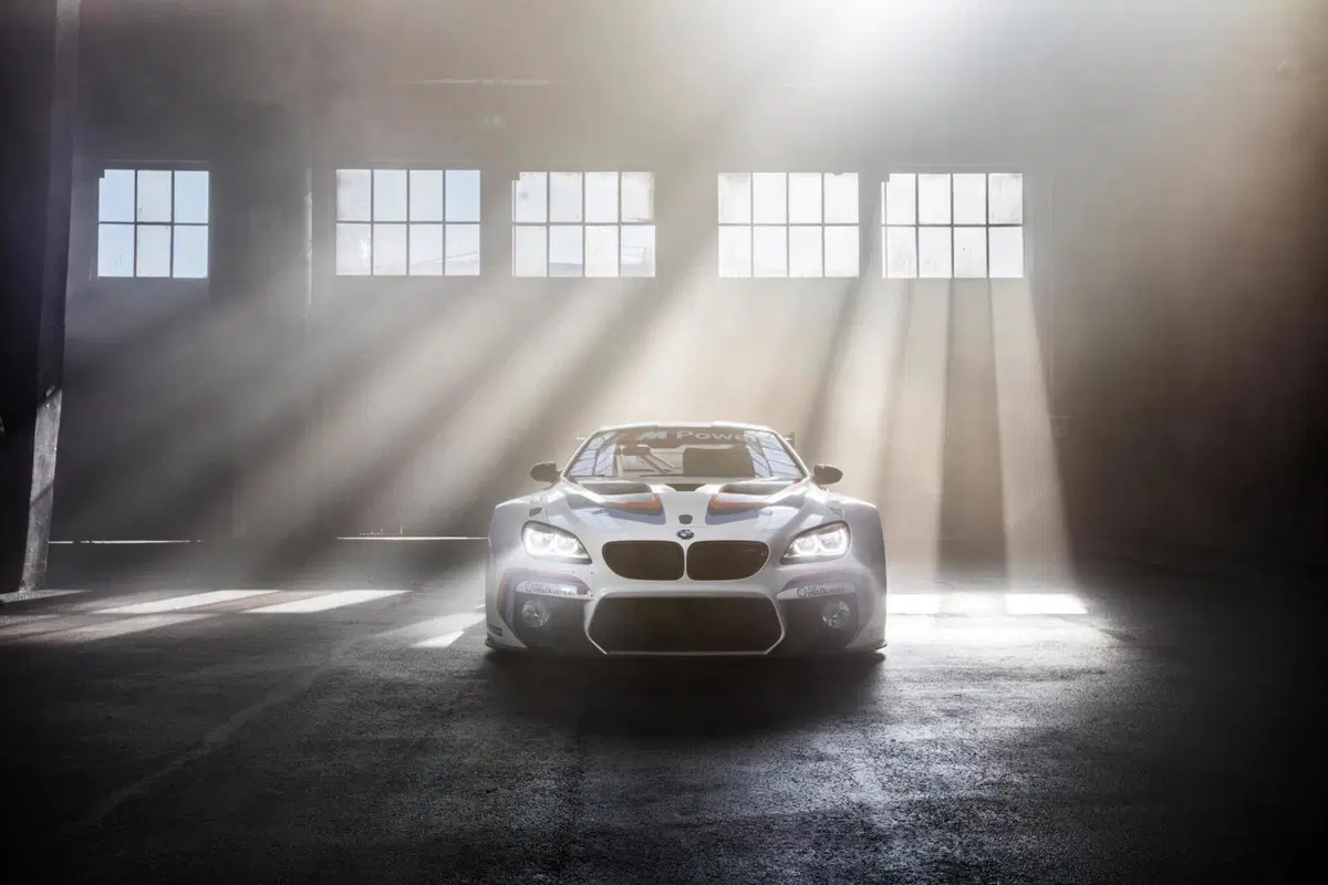 BMW: M6 GT3 e Coupé Competition Edition per stupire (9)