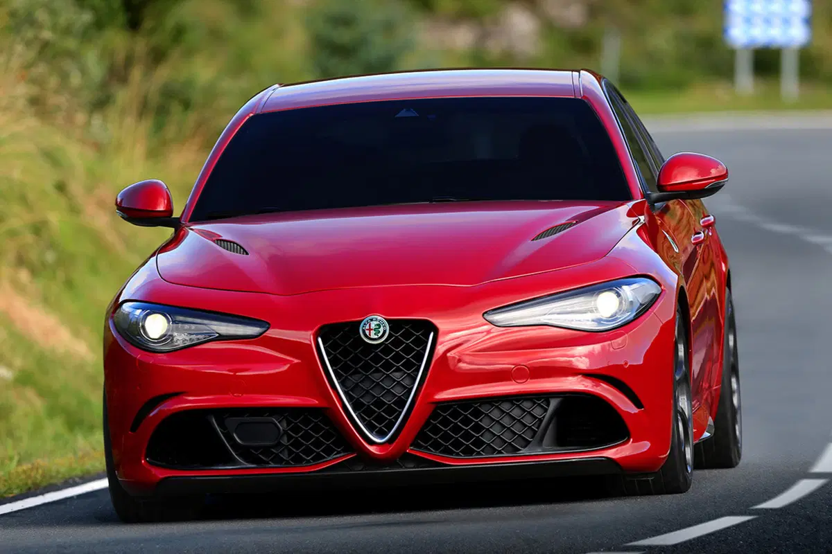 Alfa Romeo Giulia Quadrifoglio. Ufficiale: gira in 7'39" al Ring