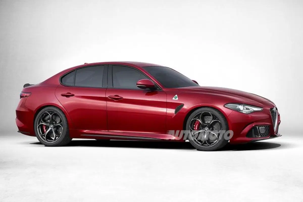 Alfa Romeo Giulia Quadrifoglio. Ufficiale: gira in 7'39" al Ring (13)