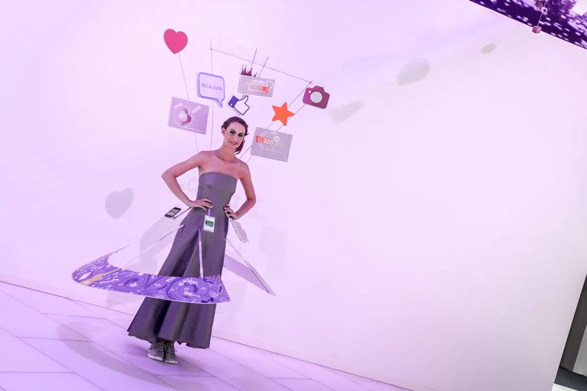 Salone di Francoforte 2015: ecco le ragazze più belle! (7)