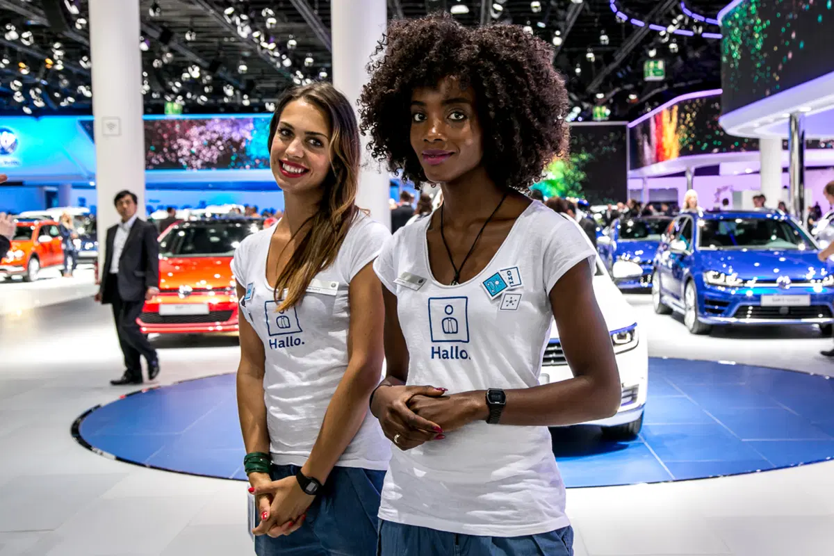 Salone di Francoforte 2015: ecco le ragazze più belle! (8)