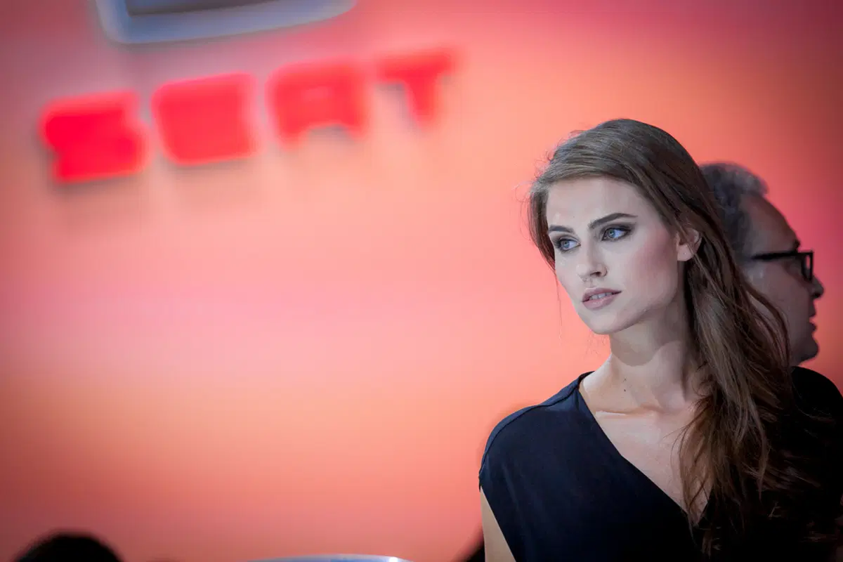 Salone di Francoforte 2015: ecco le ragazze più belle! (65)