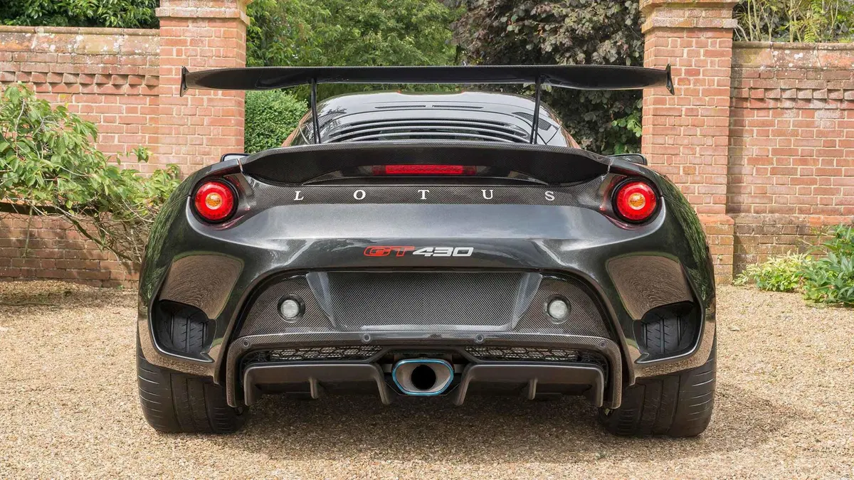 Lotus Evora GT430: più potenza, peso ridotto (2)