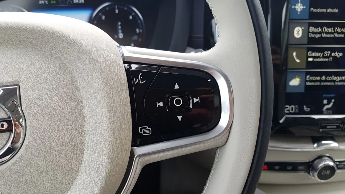 Volvo XC60 per settembre (25)
