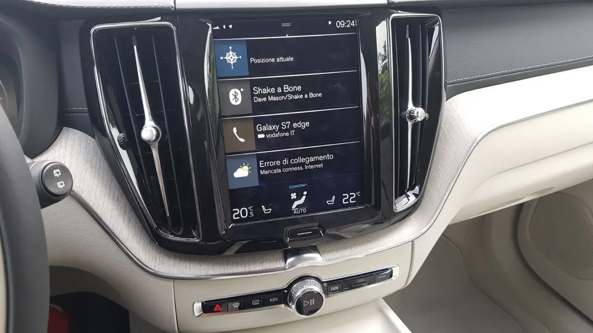 Volvo XC60 per settembre (37)