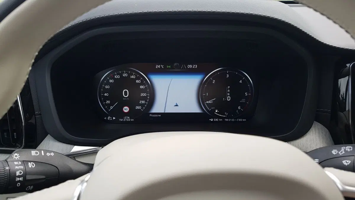 Volvo XC60 per settembre (31)