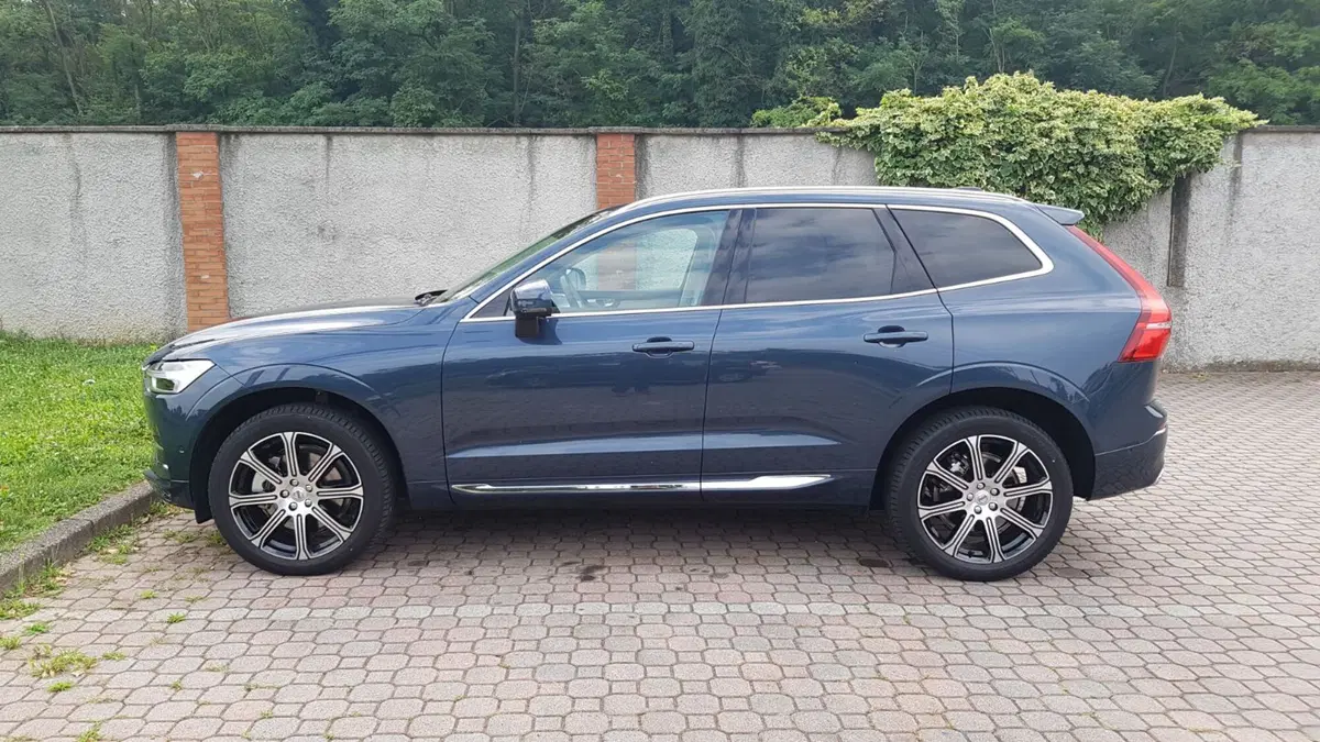 Volvo XC60 per settembre (3)
