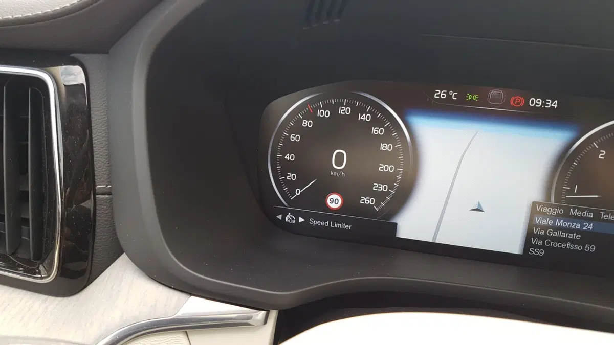 Volvo XC60 per settembre (33)