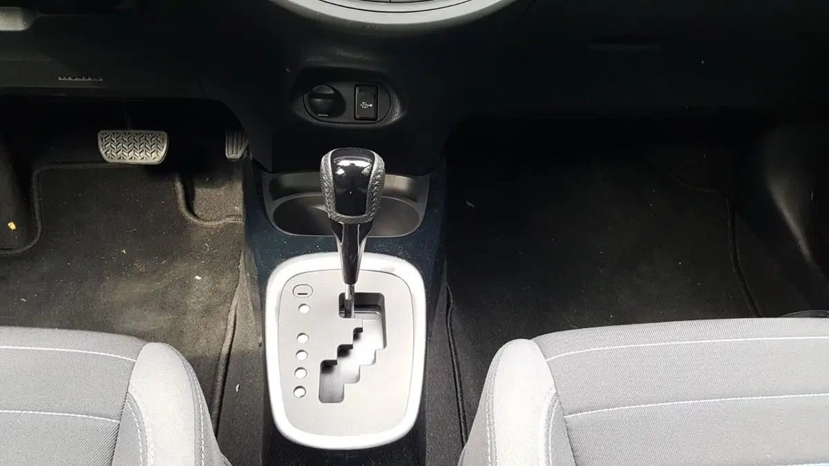 Toyota Yaris (15)
