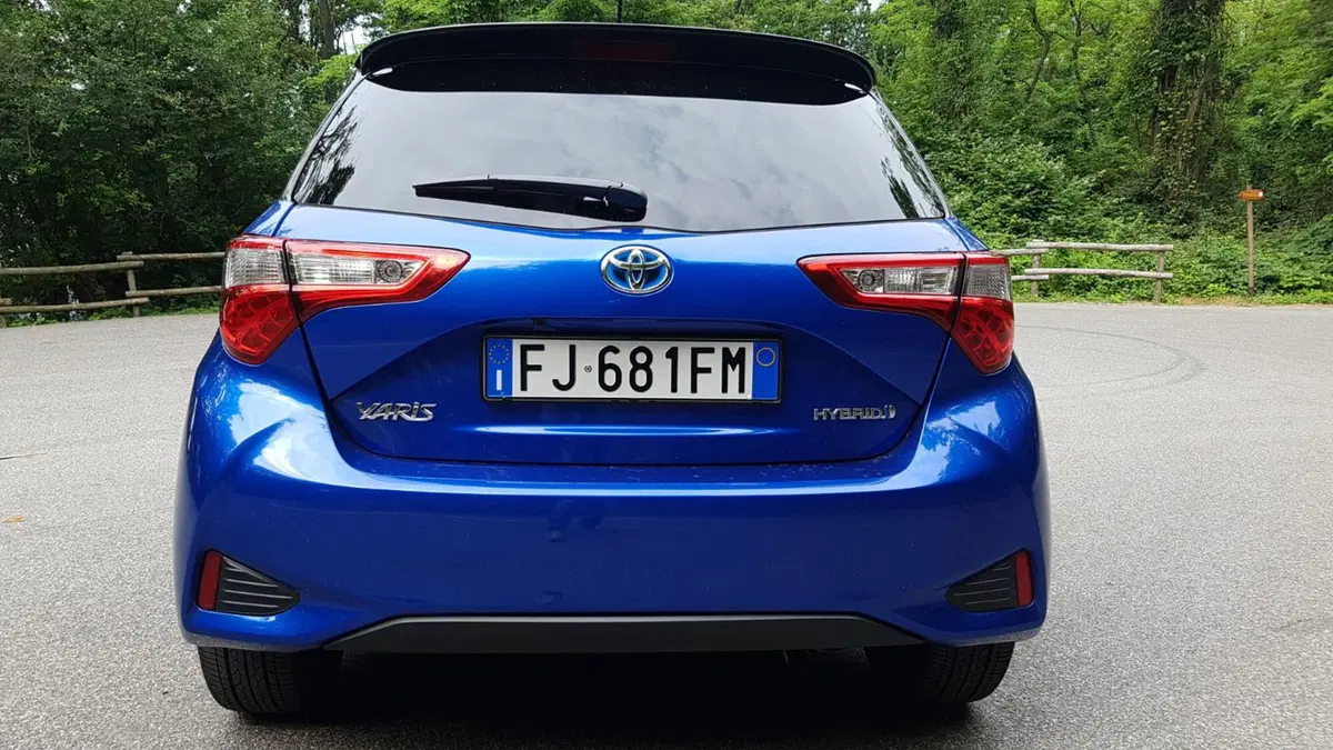 Toyota Yaris (4)