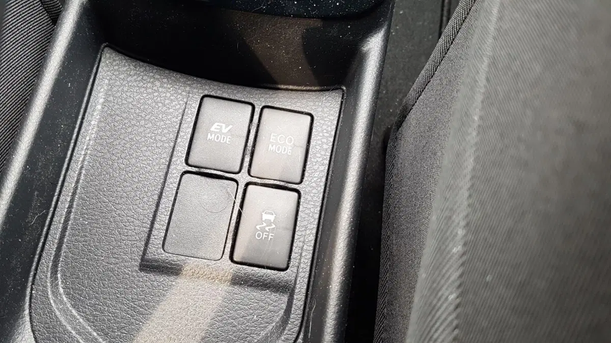 Toyota Yaris (17)