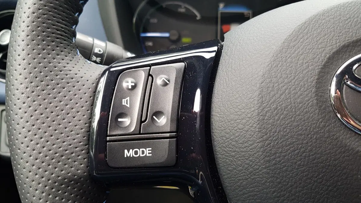 Toyota Yaris (13)