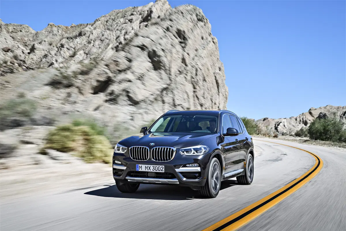 BMW X3 xDrive30d 249CV Luxury (26)