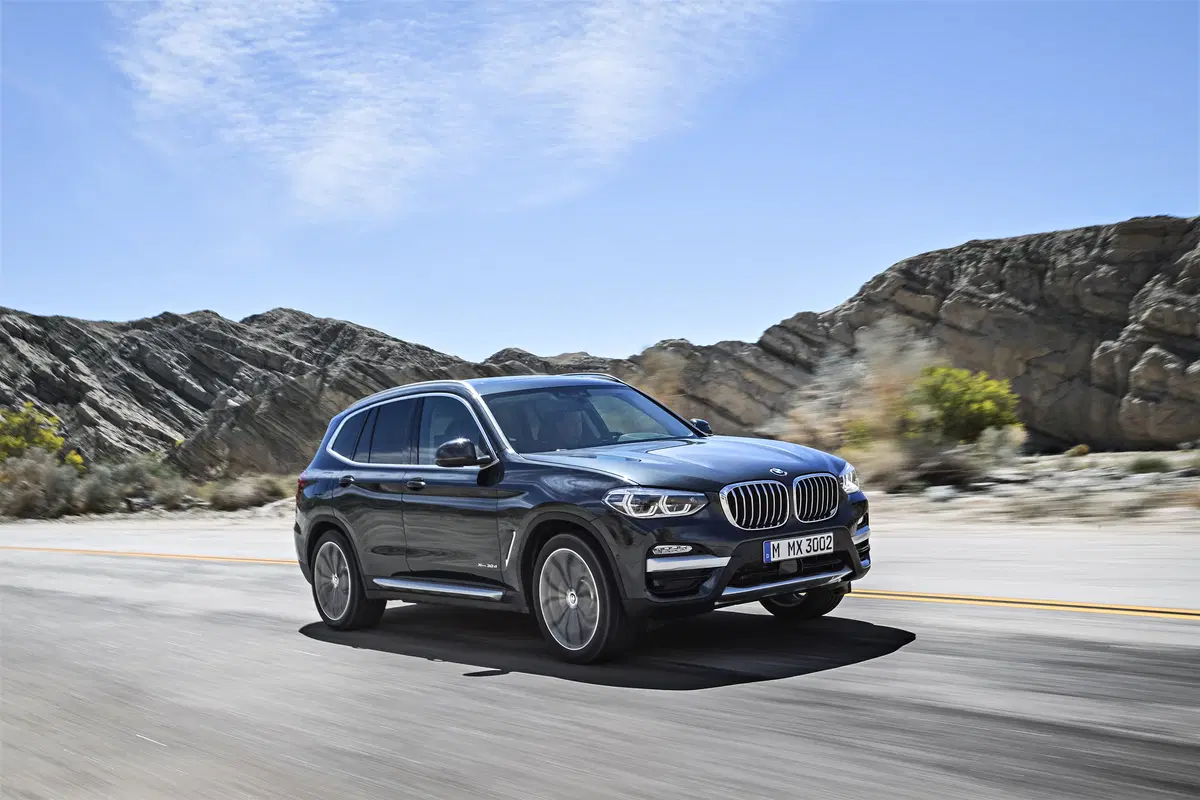 BMW X3 xDrive30d 249CV Luxury (21)