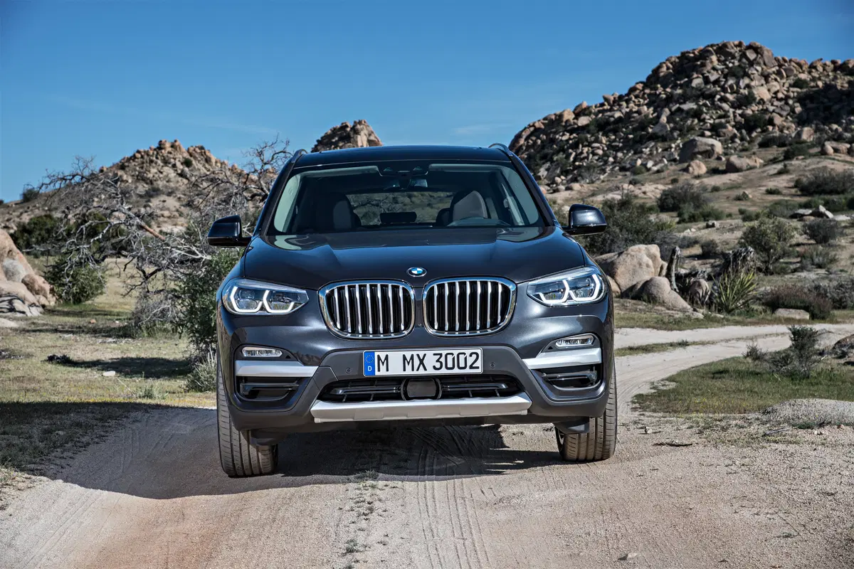 BMW X3 xDrive30d 249CV Luxury (23)