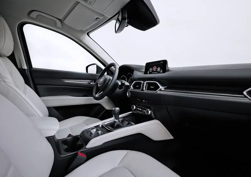 Mazda CX-5 (2017-25) (56)
