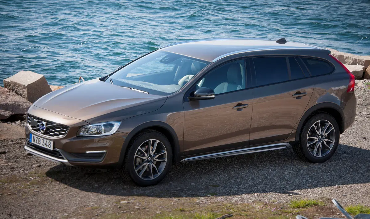 Volvo V60 Cross Country (2015-19) (6)