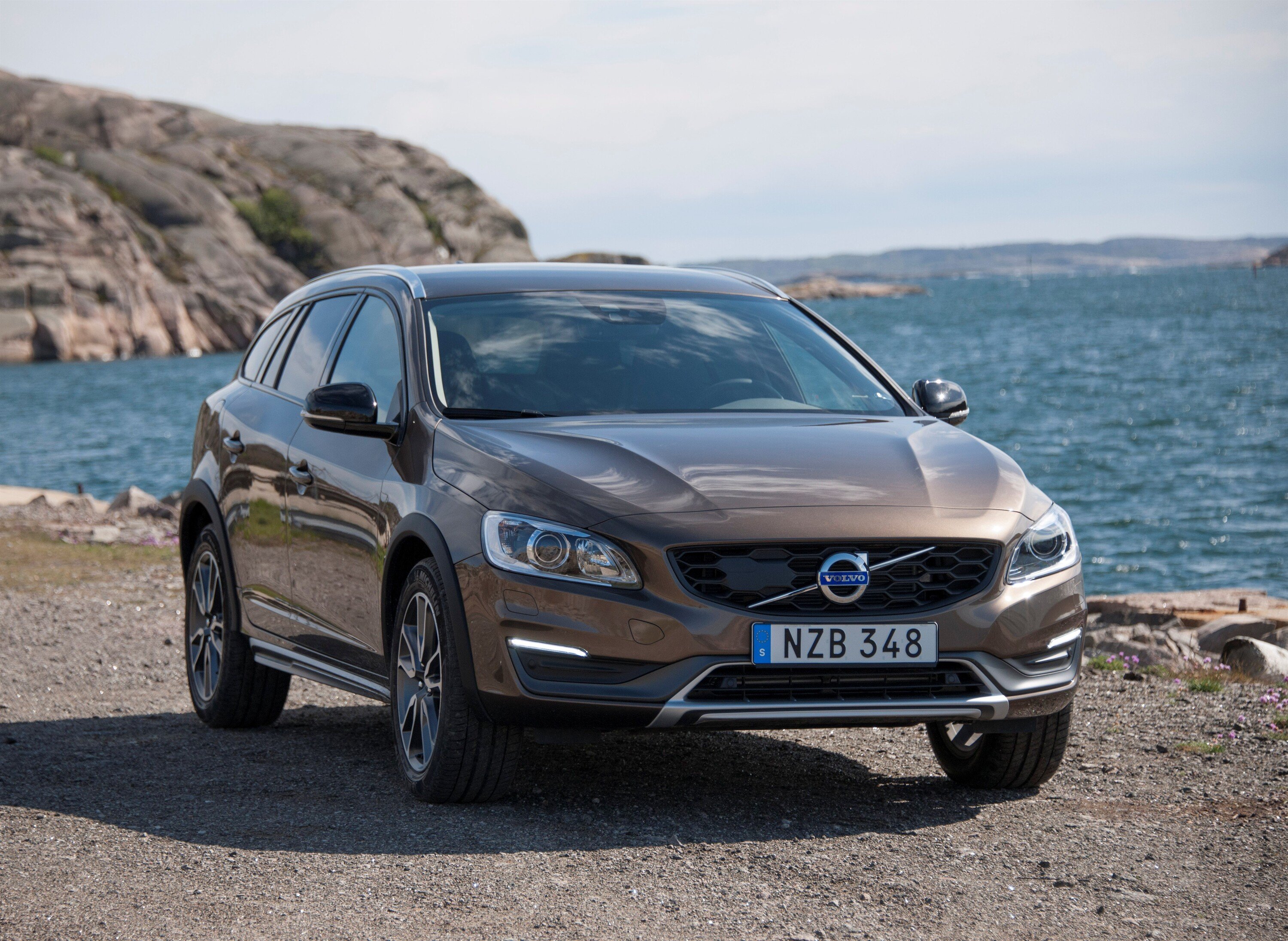 Volvo V60 Cross Country D4 Geartronic Summum 