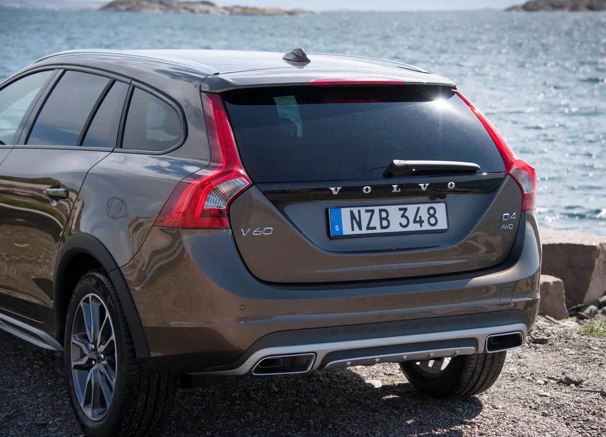 Volvo V60 Cross Country (2015-19) (7)