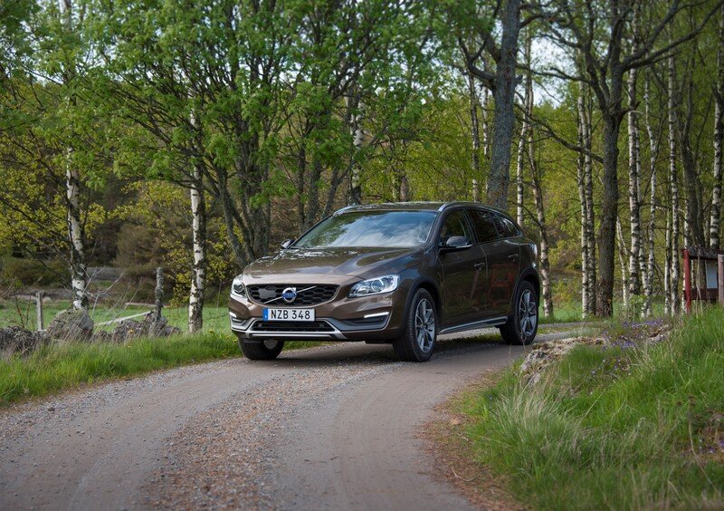 Volvo V60 Cross Country (2015-19) (13)