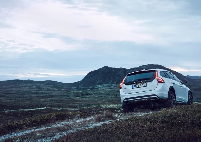 Volvo V60 Cross Country (2015-19) (31)