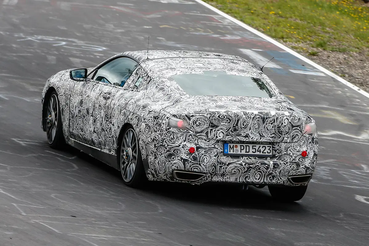 BMW Serie 8, le foto spia al Nürburgring (6)
