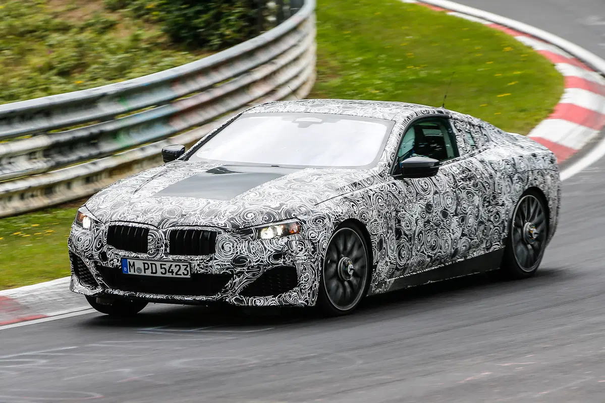 BMW Serie 8, le foto spia al Nürburgring (8)