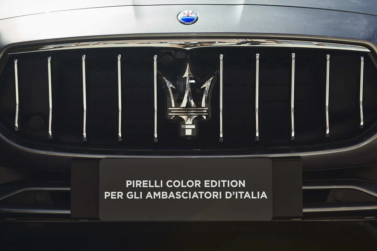 XII Conferenza Ambasciatori d'Italia: lo stile italiano nel mondo non si ferma e viaggia su pneumatici tricolori (5)