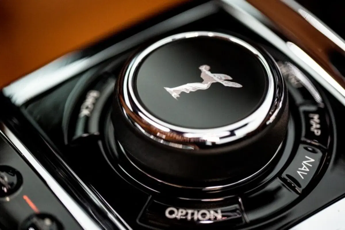 Rolls Royce Phantom, ecco l'ottava generazione  (4)
