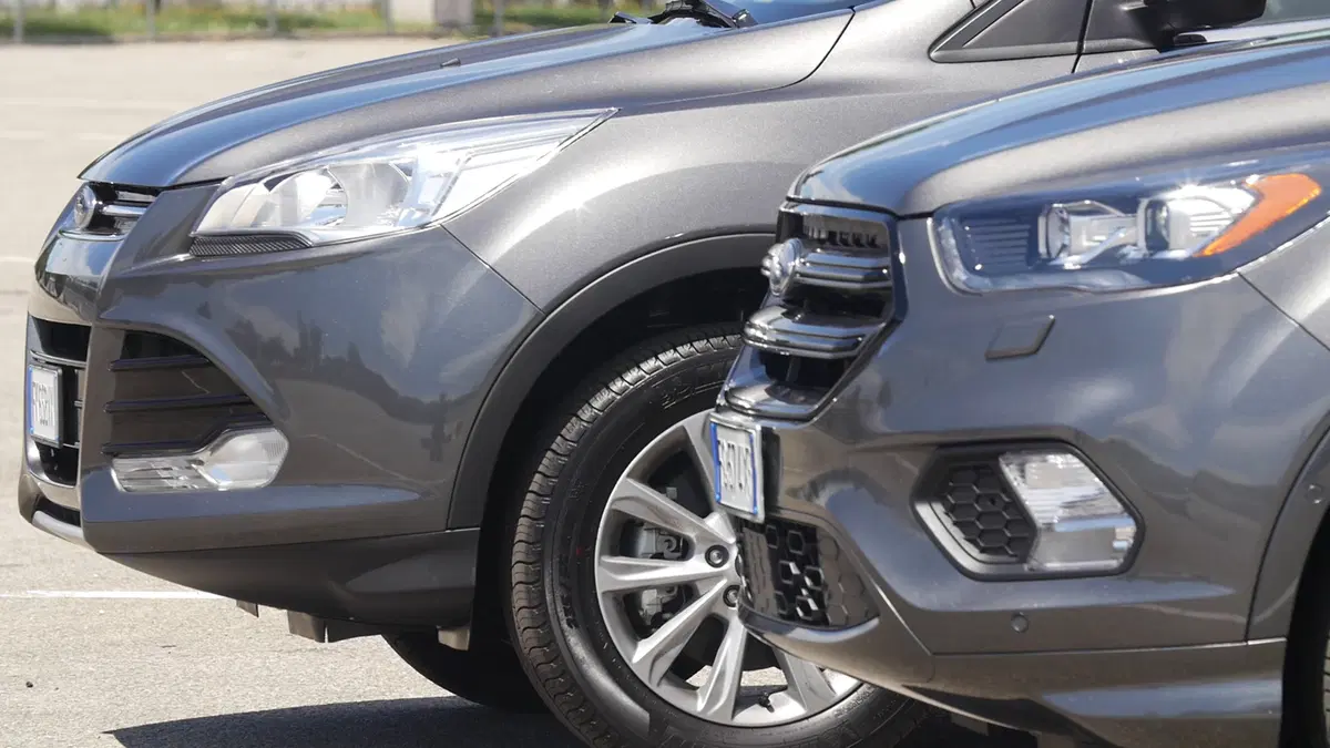 Ford Kuga 2012 vs Ford Kuga restyling: sembrano uguali (6)