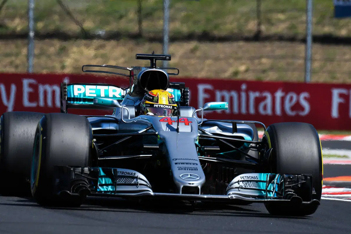 F1, GP Ungheria 2017: pole per Vettel. Secondo Raikkonen (16)