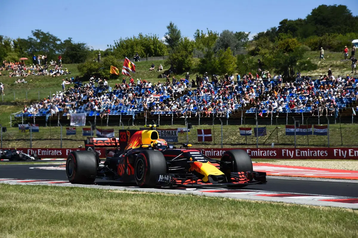 F1, GP Ungheria 2017: pole per Vettel. Secondo Raikkonen (6)