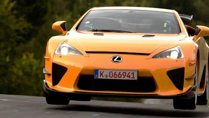 Lexus LFA, in America ce ne sono ancora 12 in attesa di immatricolazione