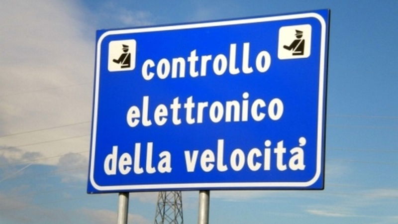 Cartello autovelox, senza misurazione a seguito &egrave; fuori legge