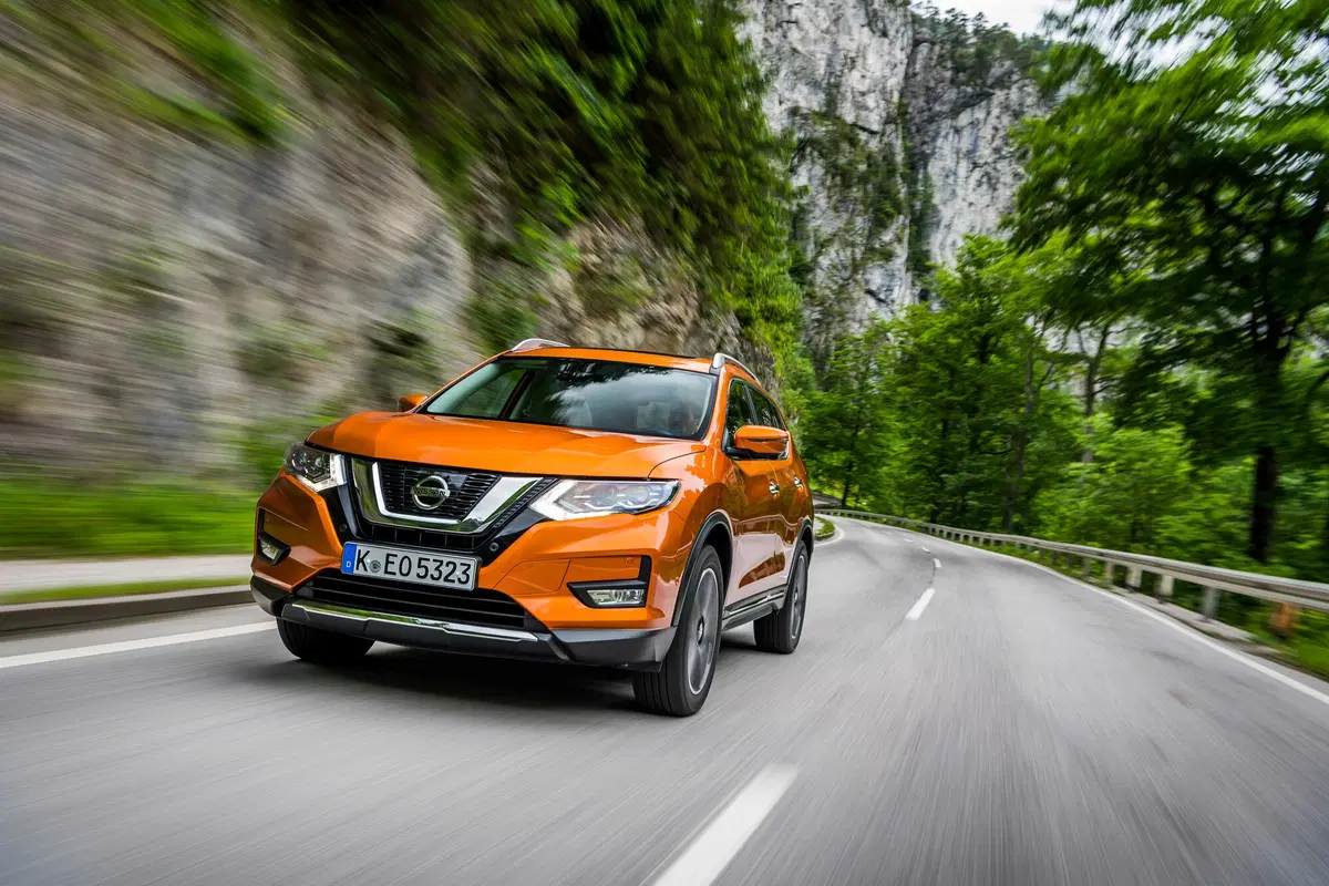 Nissan X-Trail (3)
