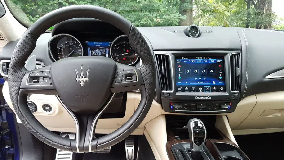 Maserati Levante (21)