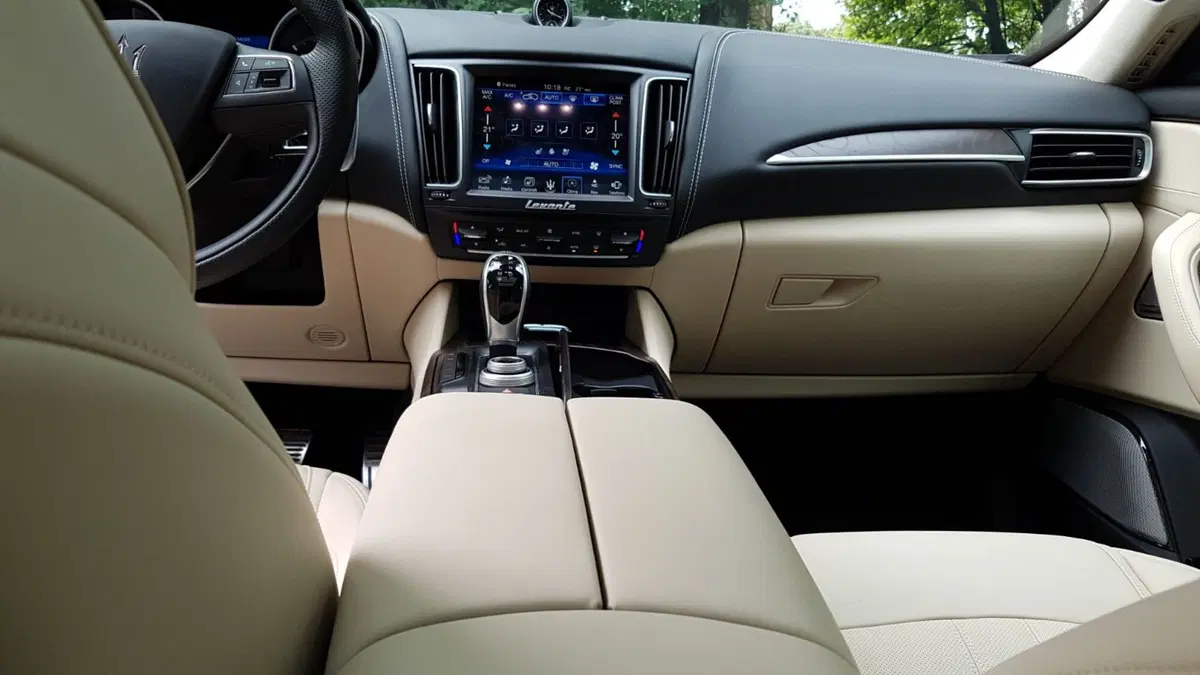 Maserati Levante (29)