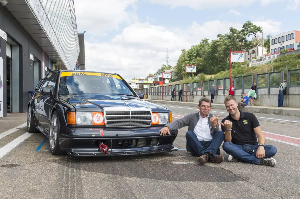 Mercedes 190E 2.5-16 EVOLUTION II, leggendaria [Video Prova in pista] (28)