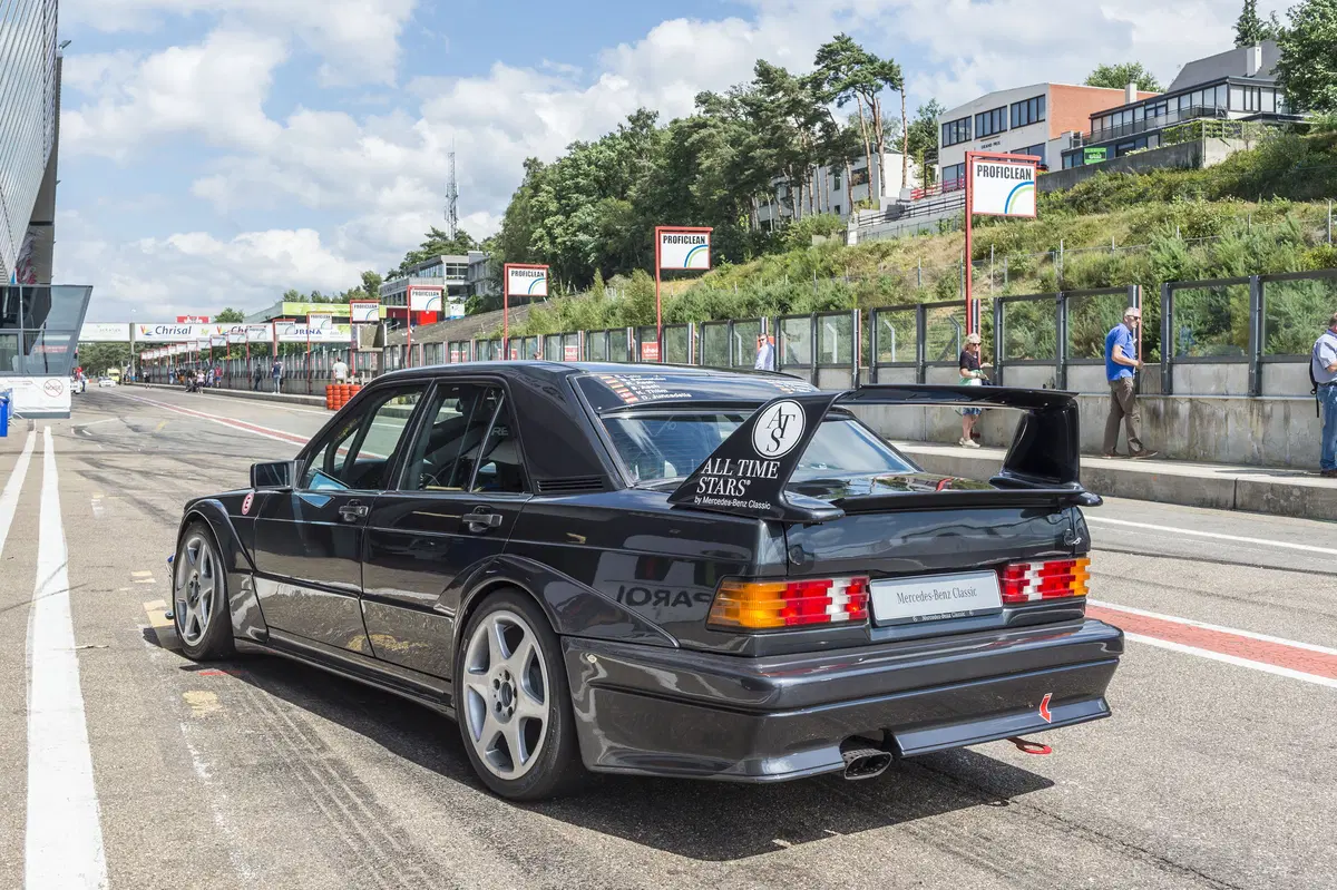 Mercedes 190E 2.5-16 EVOLUTION II, leggendaria [Video Prova in pista] (25)