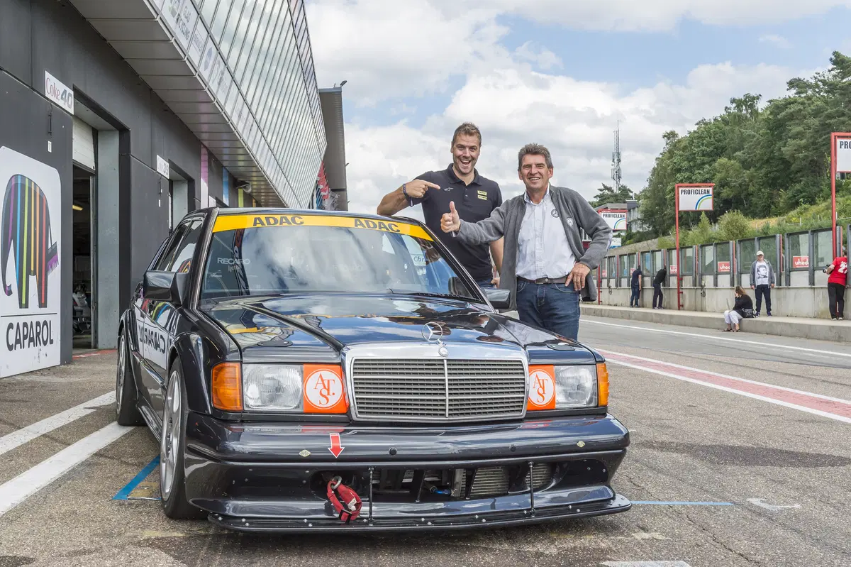 Mercedes 190E 2.5-16 EVOLUTION II, leggendaria [Video Prova in pista] (7)