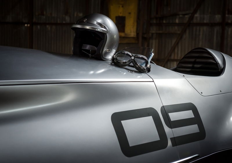 Un prototipo retr&ograve; di Infiniti a Pebble Beach 