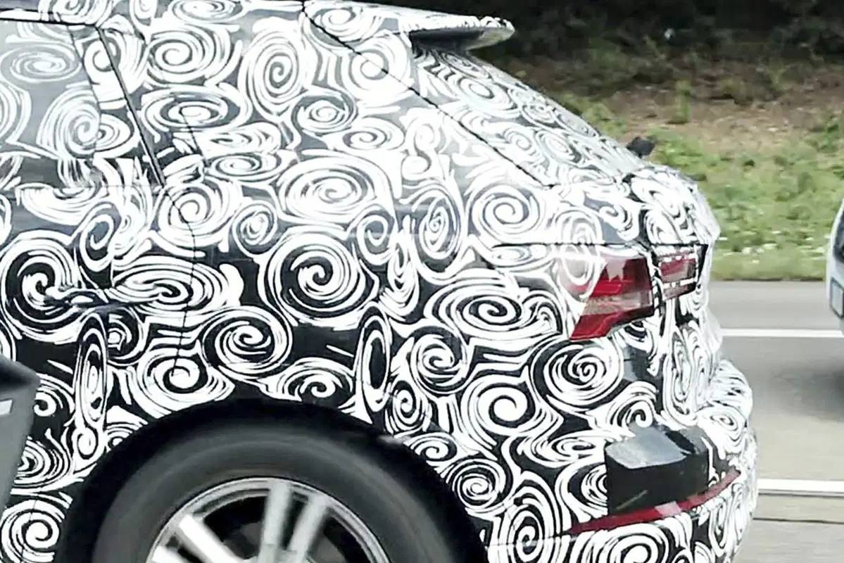 Audi Q3, collaudi per la nuova generazione  (2)