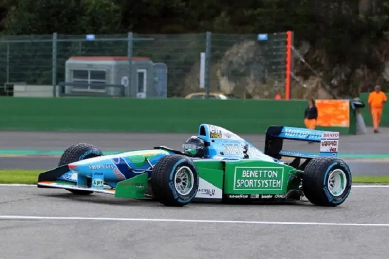 L'auto di Schumi guidata dal figlio Mick in un recente test