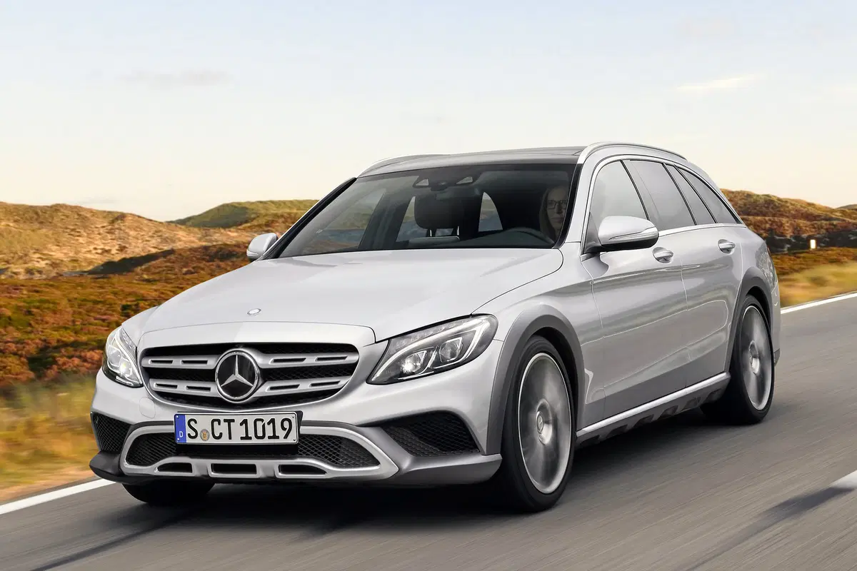 Novità Mercedes-Benz in arrivo (2)