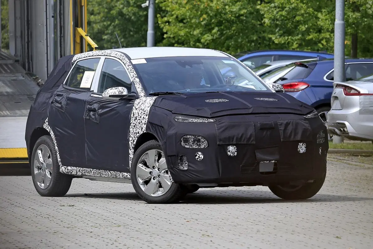 Nuova Hyundai Kona, anche elettrica? (5)