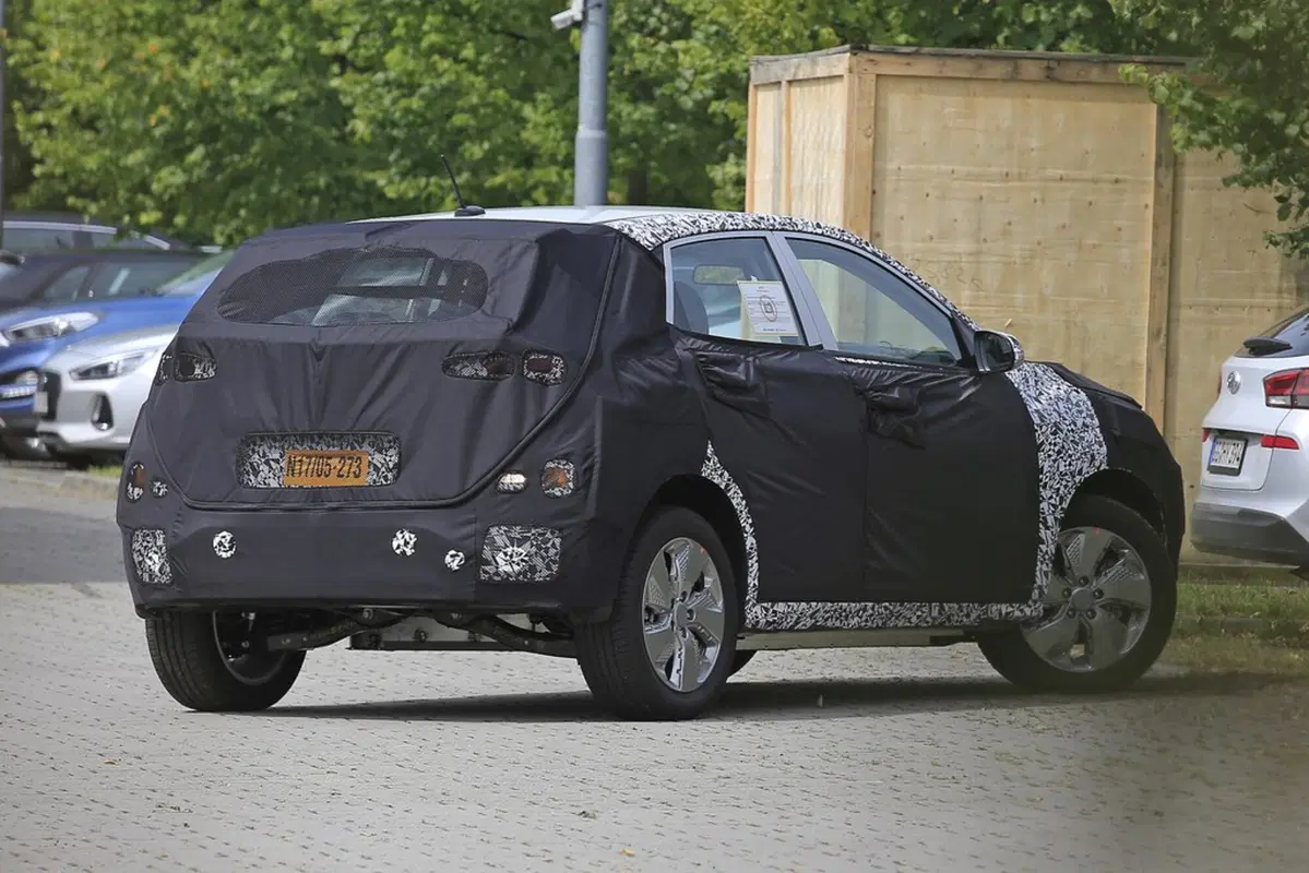 Nuova Hyundai Kona, anche elettrica? (4)